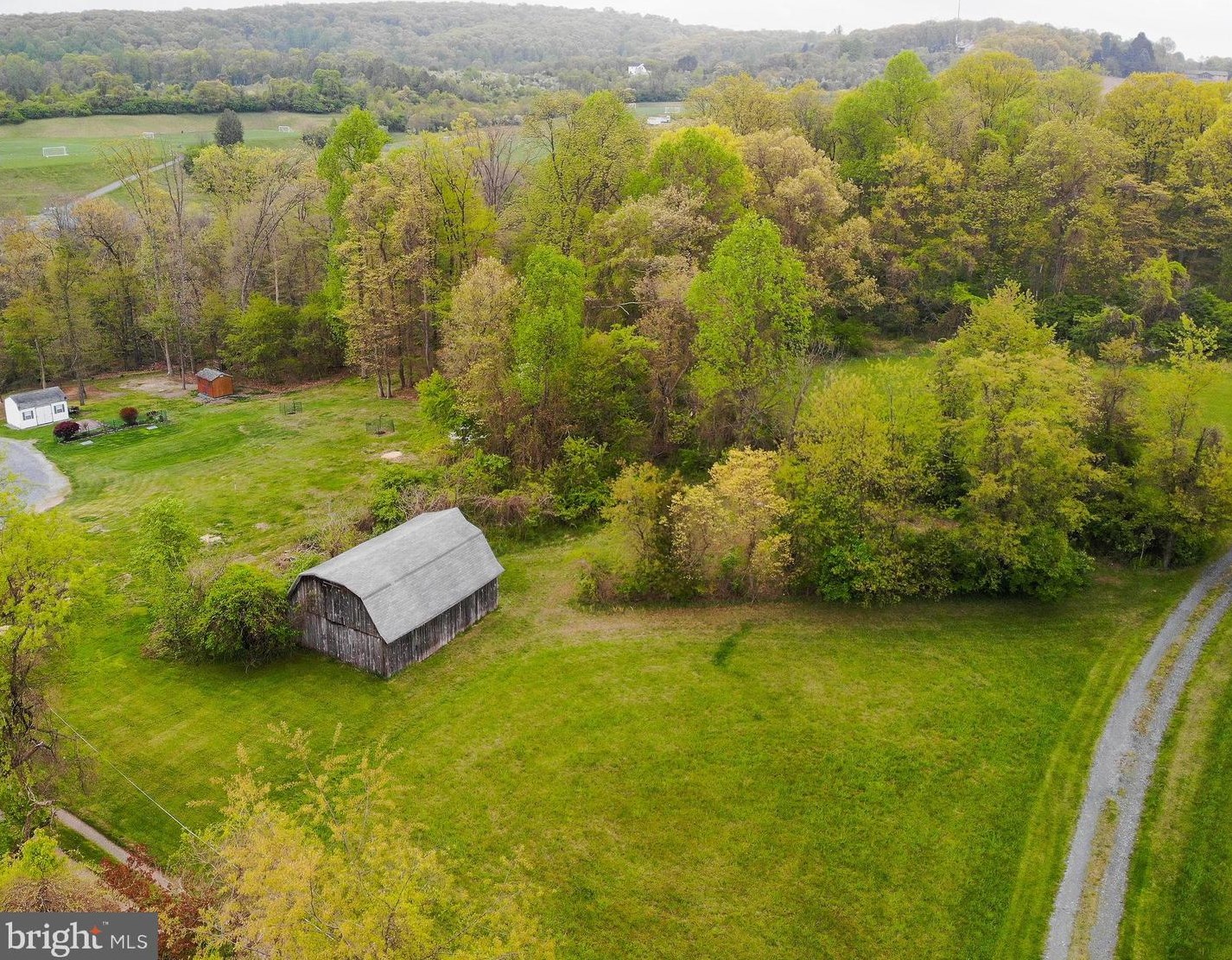 1622 Wyomissing Rd, Hummels Store PA 19540-8434 exterior