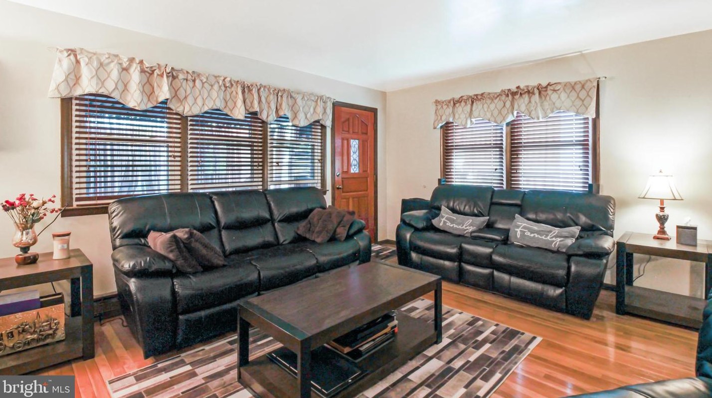 50 Walnut St, Reading PA  19607-1828 exterior