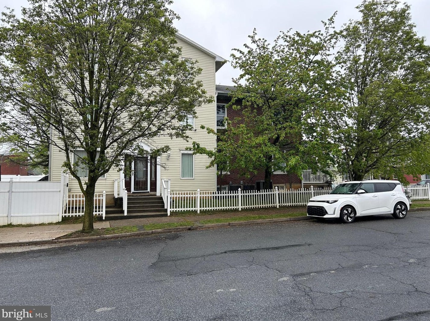 601 Alton Ave, Reading, PA 19605-3003