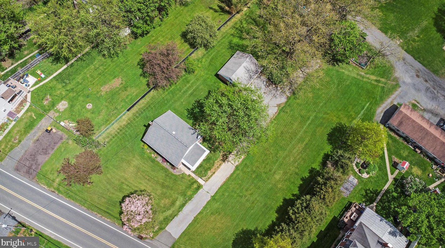 2145 Old Route 100, Bechtelsville, PA 19505-9010