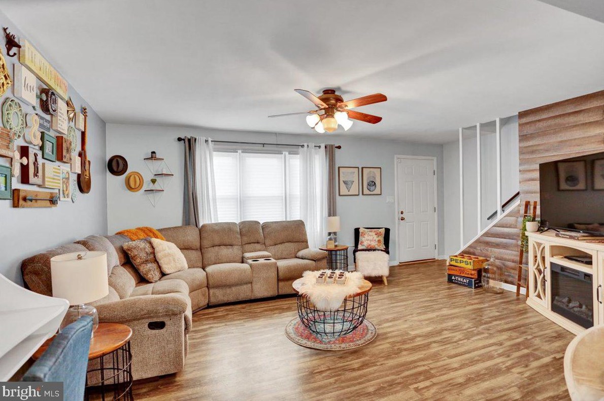 502 Pine St, Dauberville, PA 19533