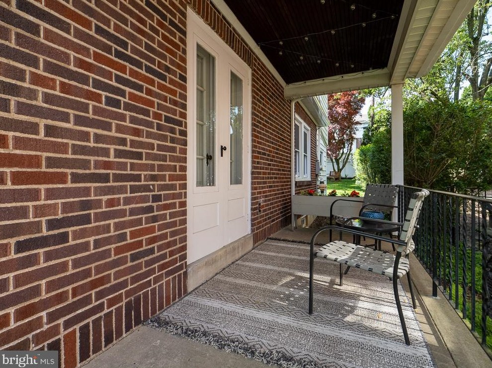 206 Amherst Ave, Reading PA  19609-2406 exterior