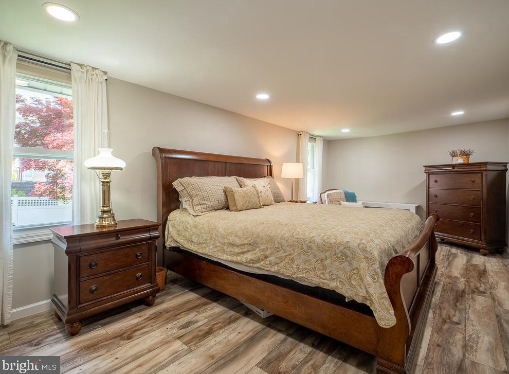 206 Amherst Ave, Reading PA  19609-2406 exterior