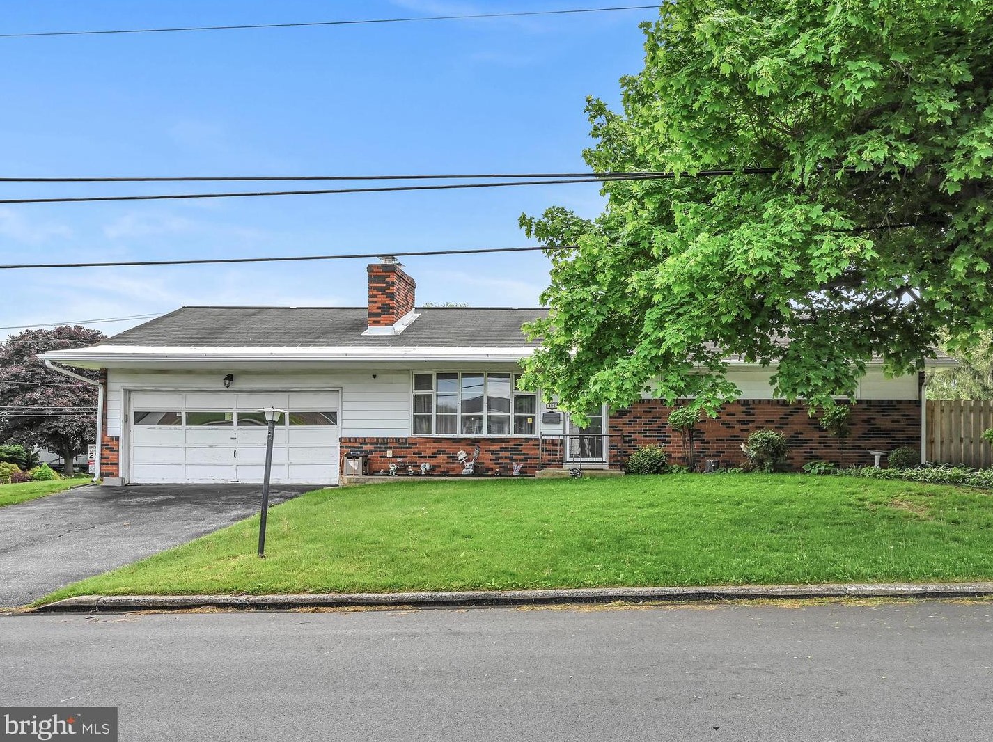 405 Martha St, Robesonia, PA 19551