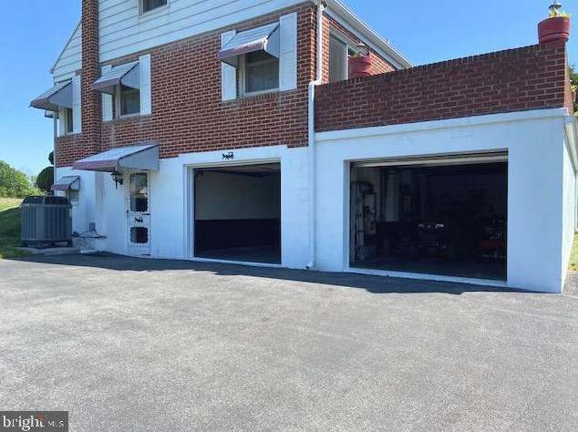 938 Whitner Rd, Reading PA  19605-1051 exterior