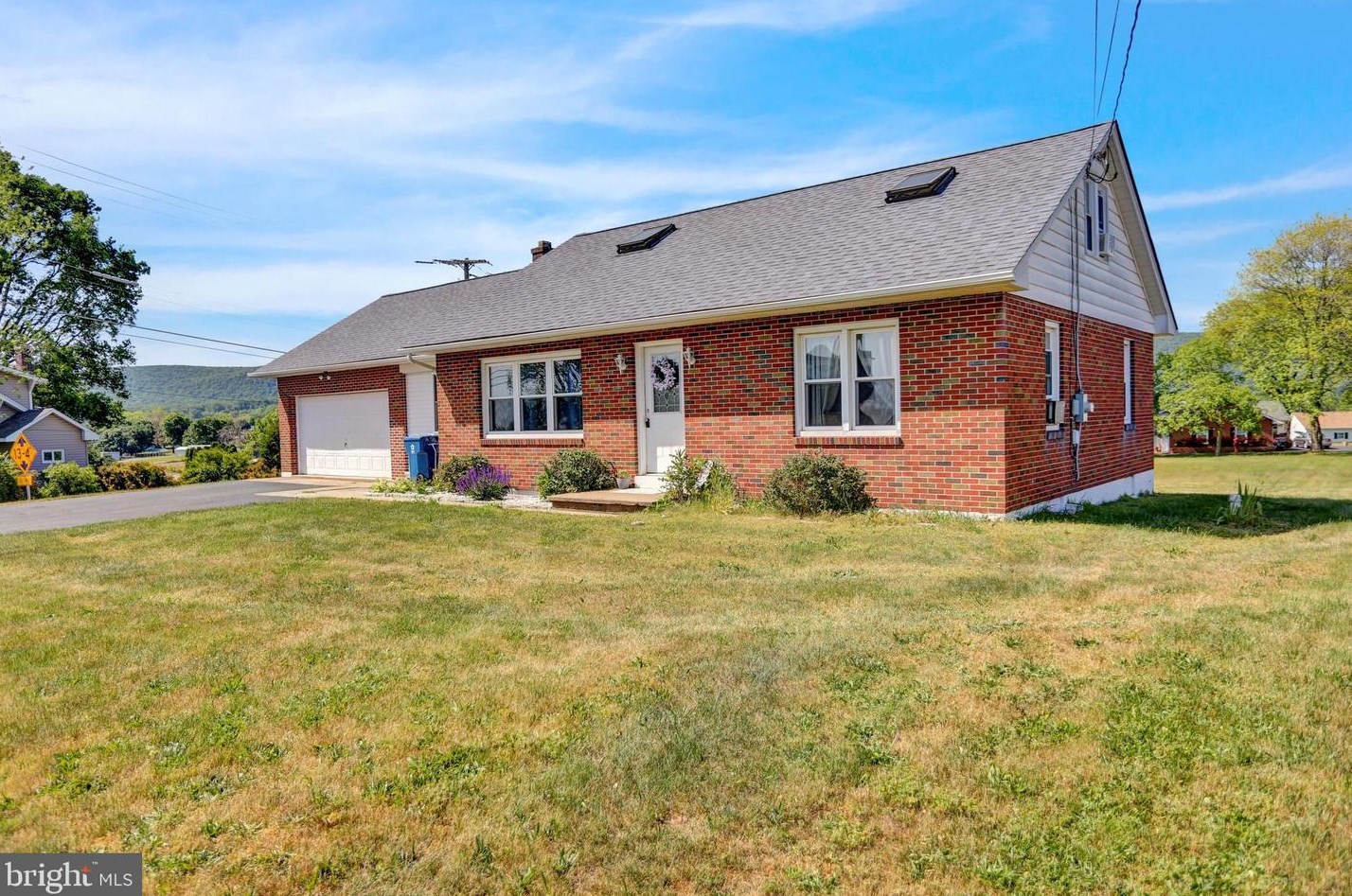 5486 Old Route 22, Moselem, PA 19526
