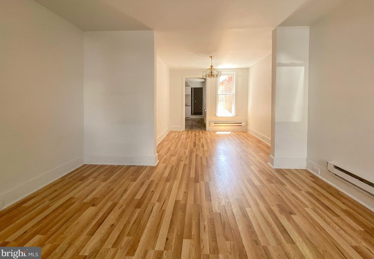 1230 Spring St, Reading, PA 19604