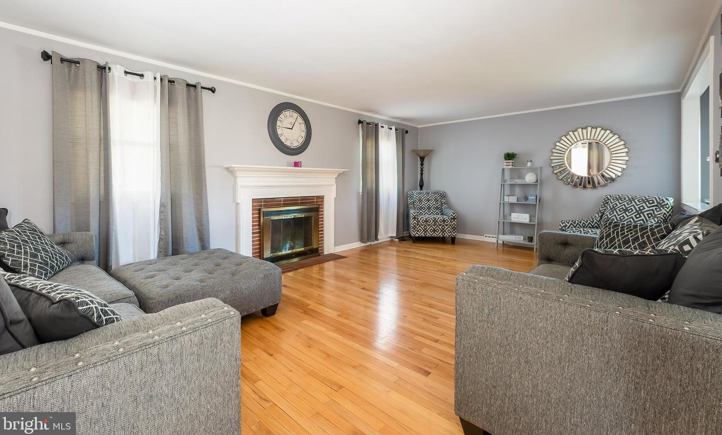 22 Vista Rd, Reading, PA 19610-1960