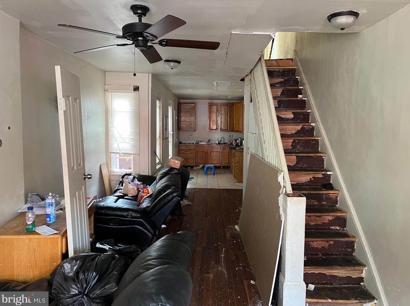 727 Mcilvain St, Reading, PA 19602-2719