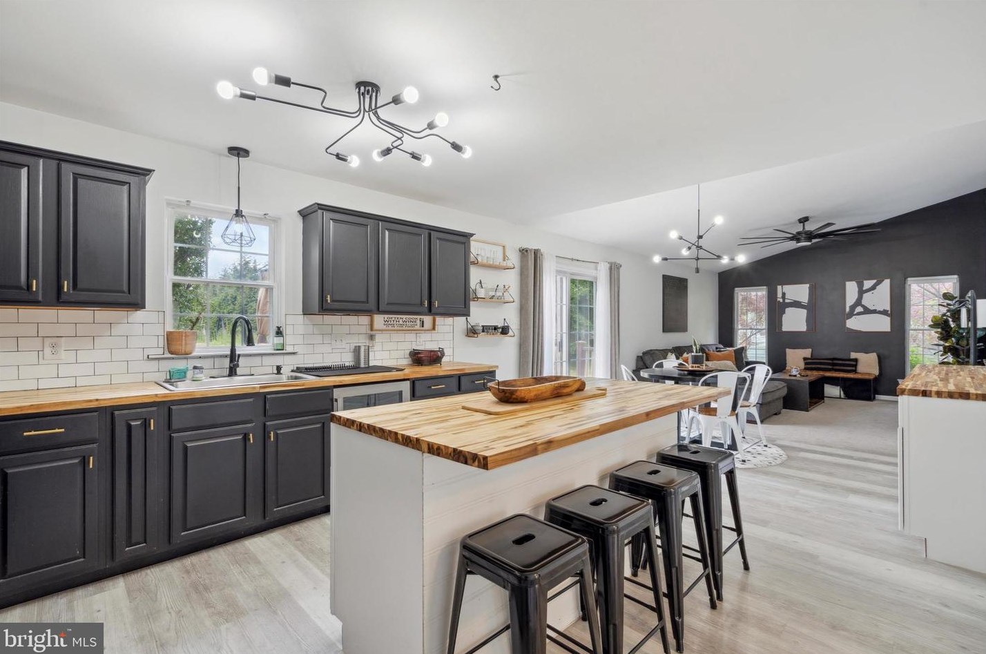 322 Morlatton Rd, Douglassville PA  19518-8772 exterior