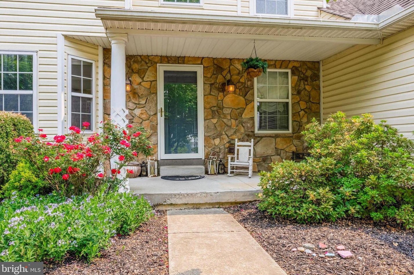 13 Wilt Rd, Bechtelsville, PA 19505-9022