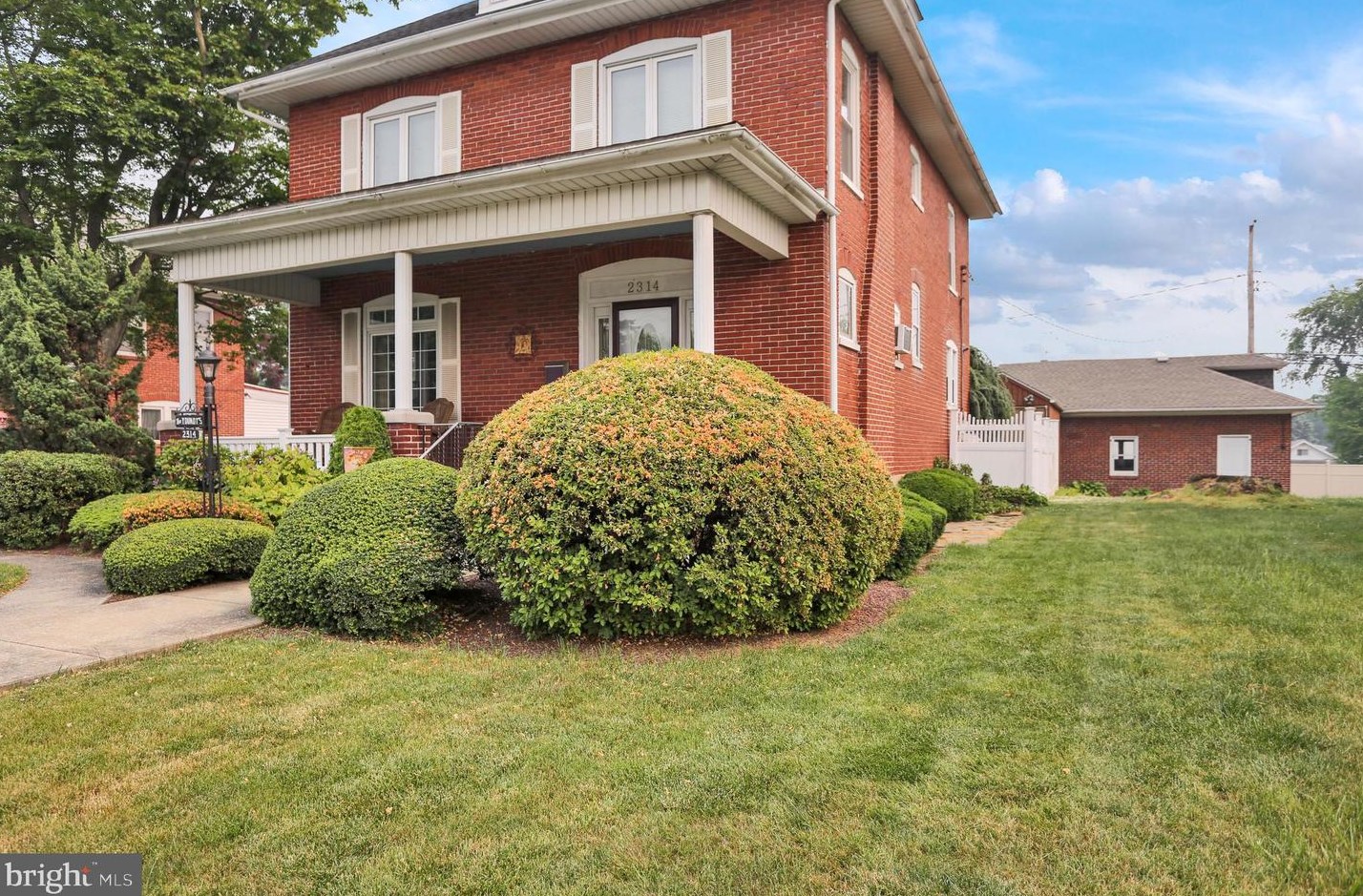 2314 Cleveland Ave, Reading, PA 19609-1909
