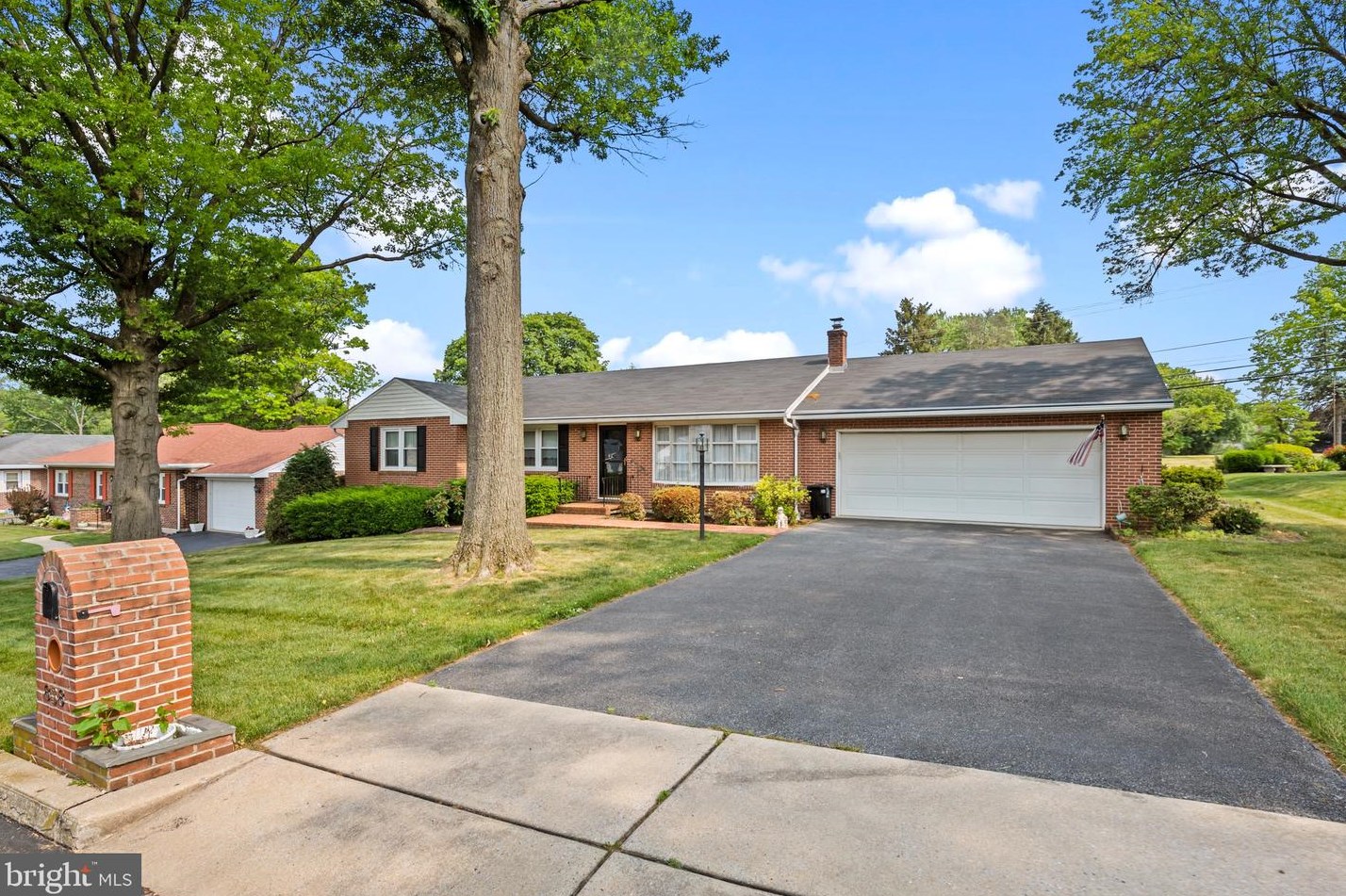 838 Whitner Rd, Reading, PA 19605-1049