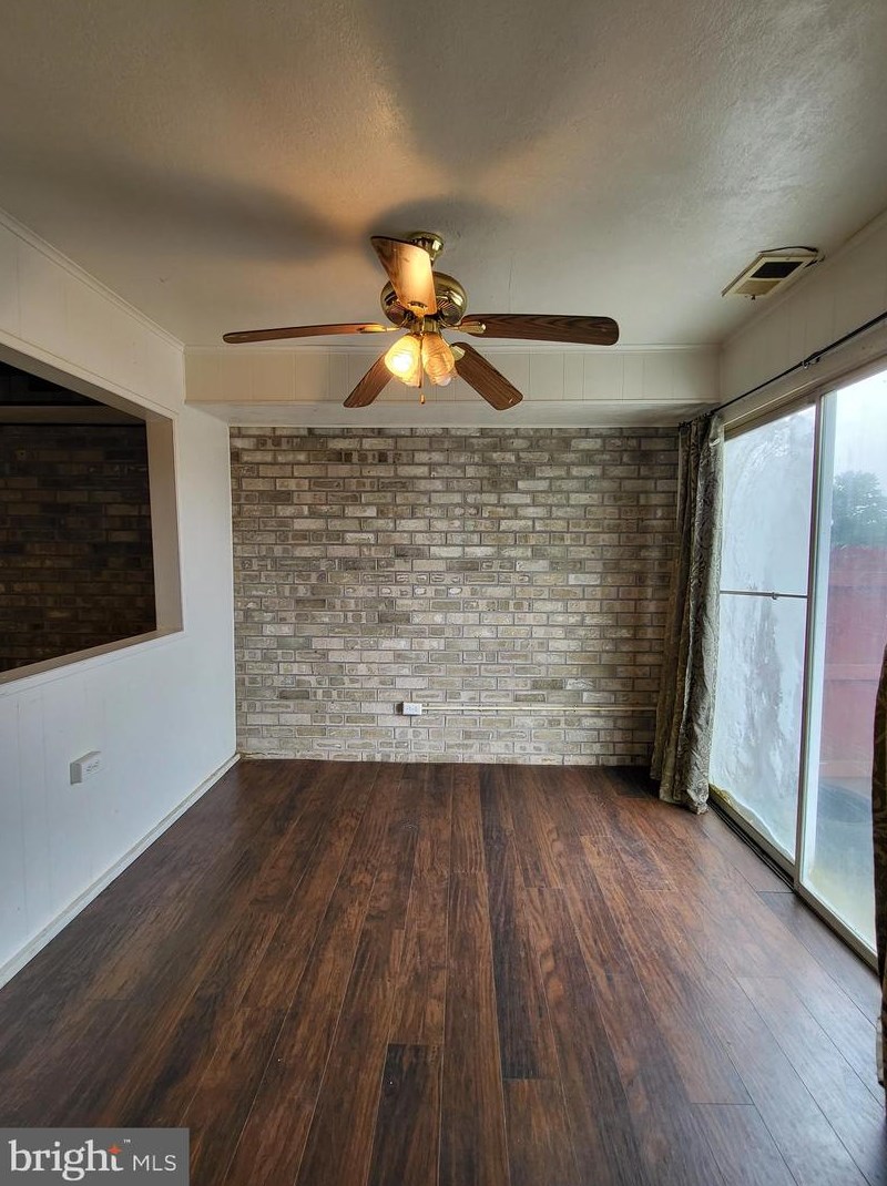 1157 Fox Run, Reading PA  19606-1157 exterior