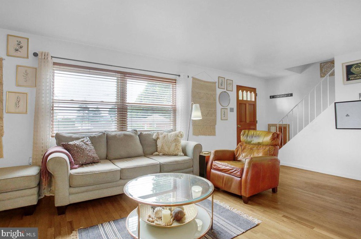 38 Madison St, Reading, PA 19607-2508