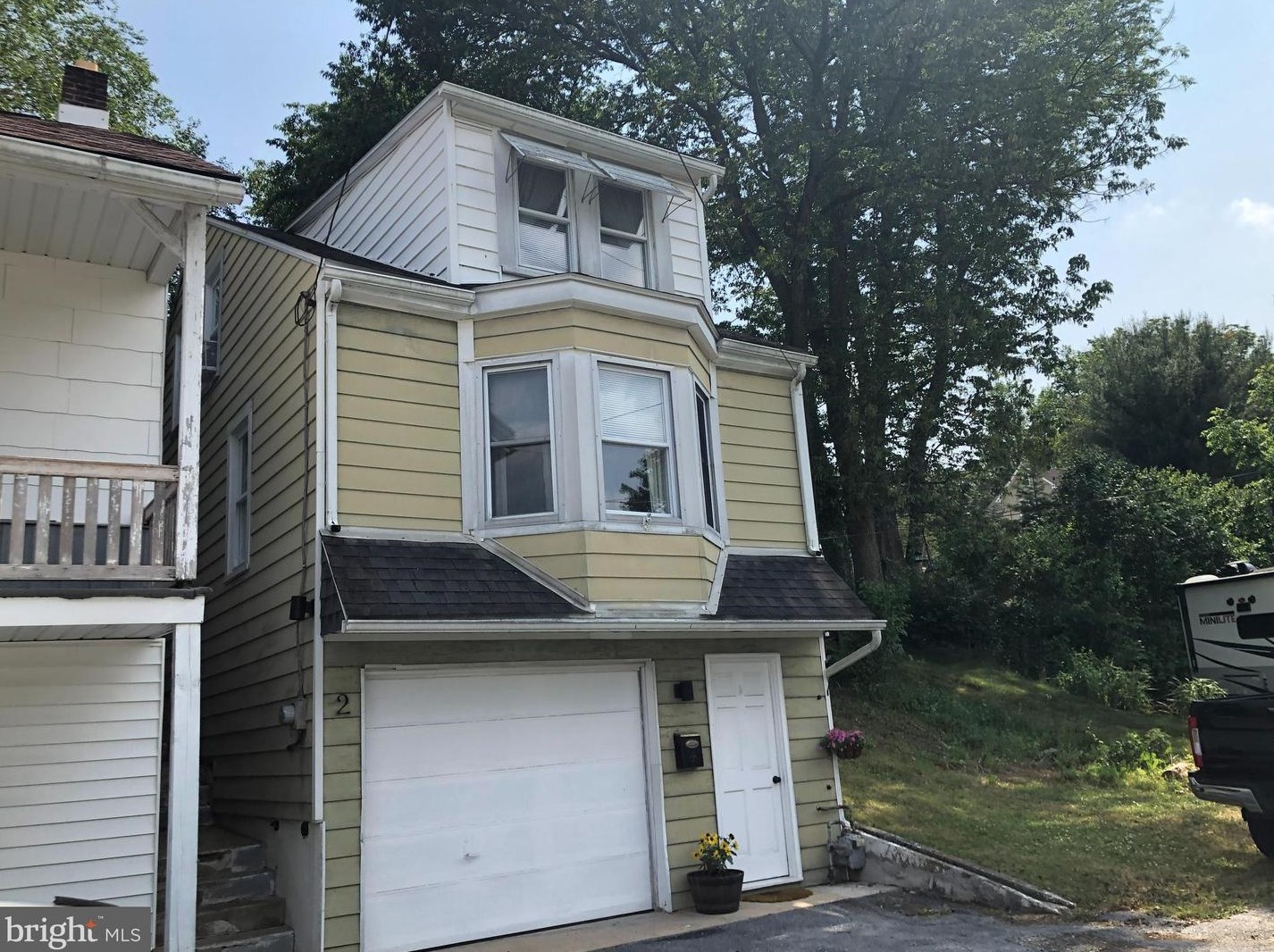 2 Fern St, Hummels Store, PA 19540