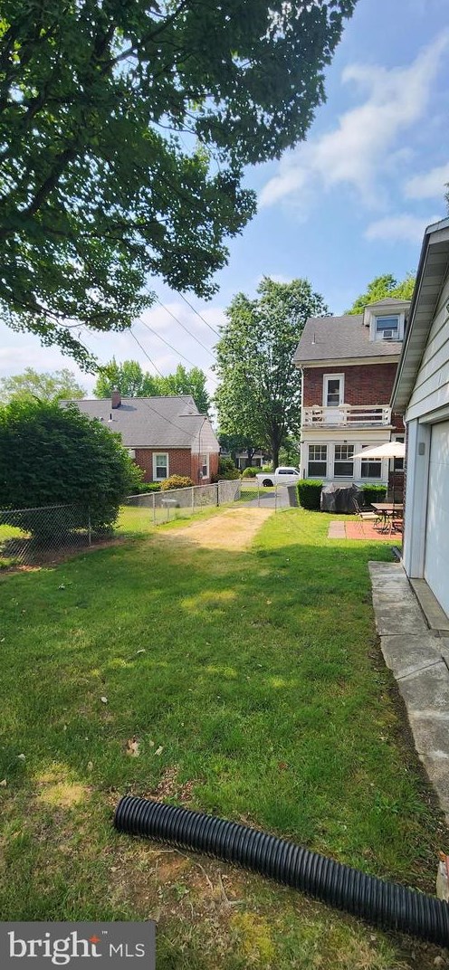 603 Meade Ter, Reading, PA 19607-1355