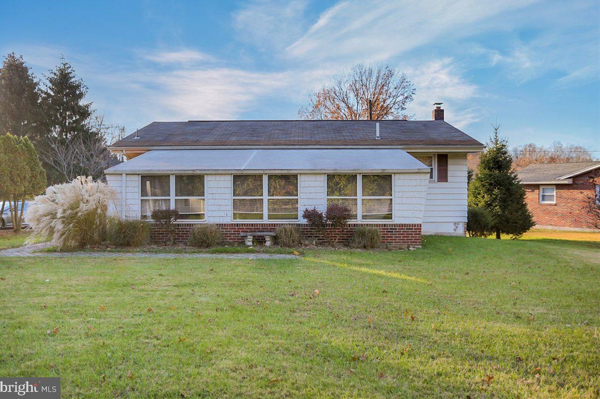 1809 Scindo Ct, Reading PA  19604-1015 exterior