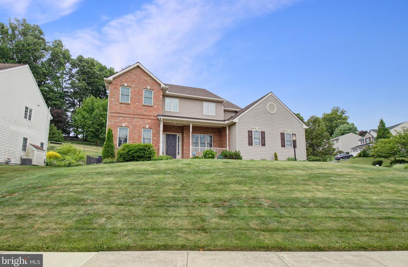 594 Wolfe Ln, Hummels Store, PA 19540-1234