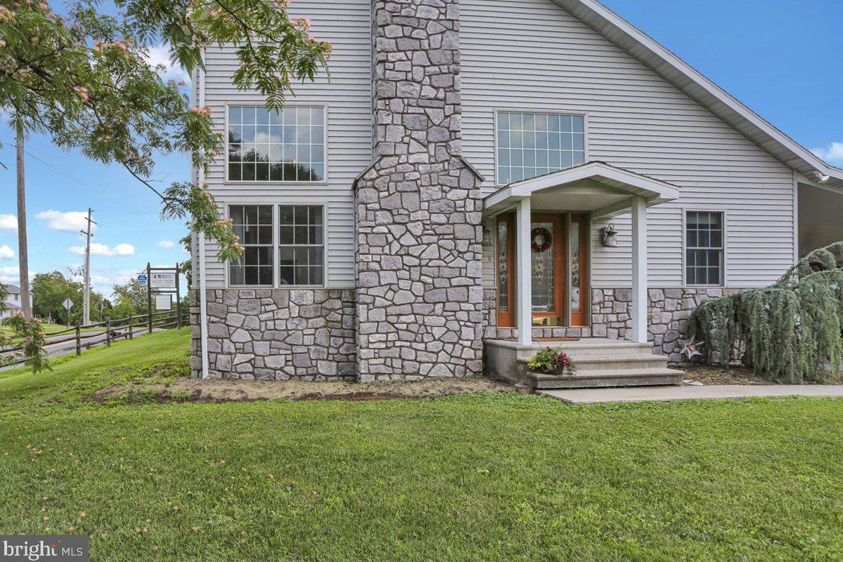 2209 Shartlesville Rd, Centre, PA 19541