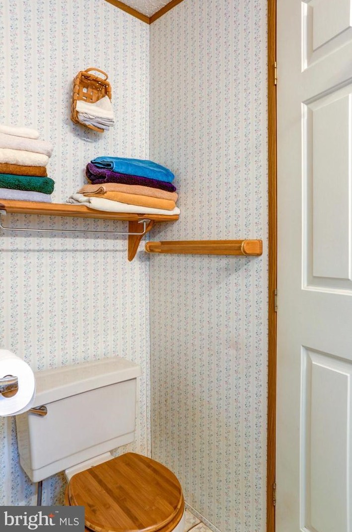 1260 Maple Grv Rd, Hummels Store PA 19540-8845 exterior