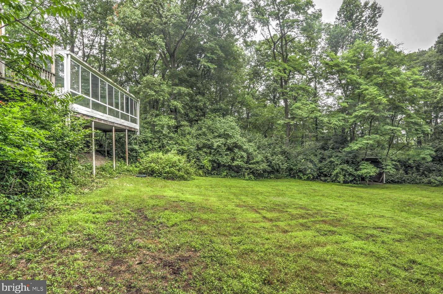 1260 Maple Grv Rd, Hummels Store PA 19540-8845 exterior