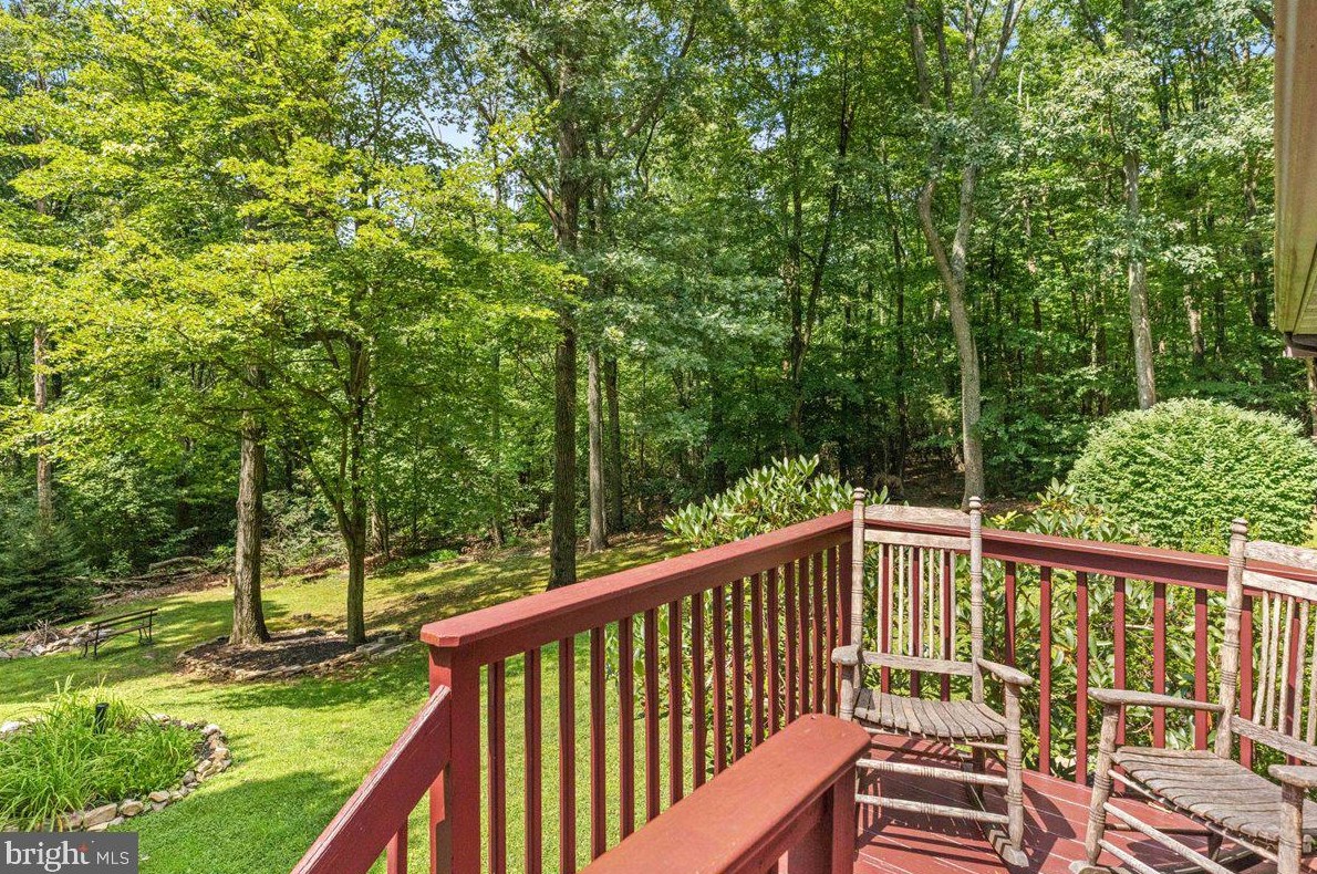 495 Fancy Hill Rd, Spangsville, PA 19512-8180