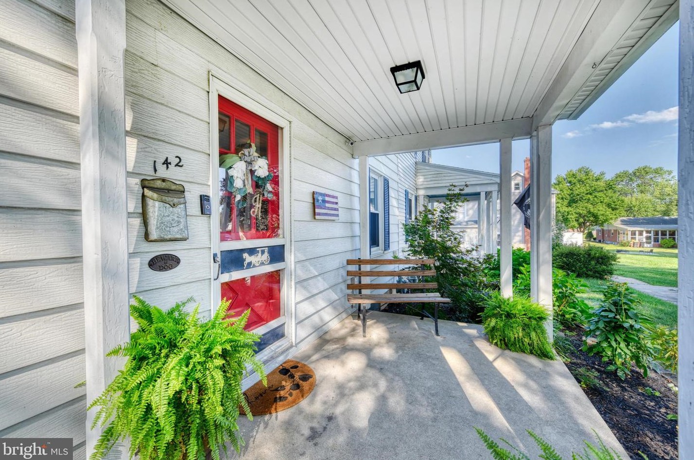 142 Landis Ave, Robesonia, PA 19551-1206