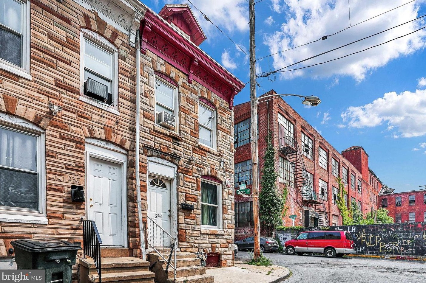 237 Hudson St, Reading PA  19601-2734 exterior