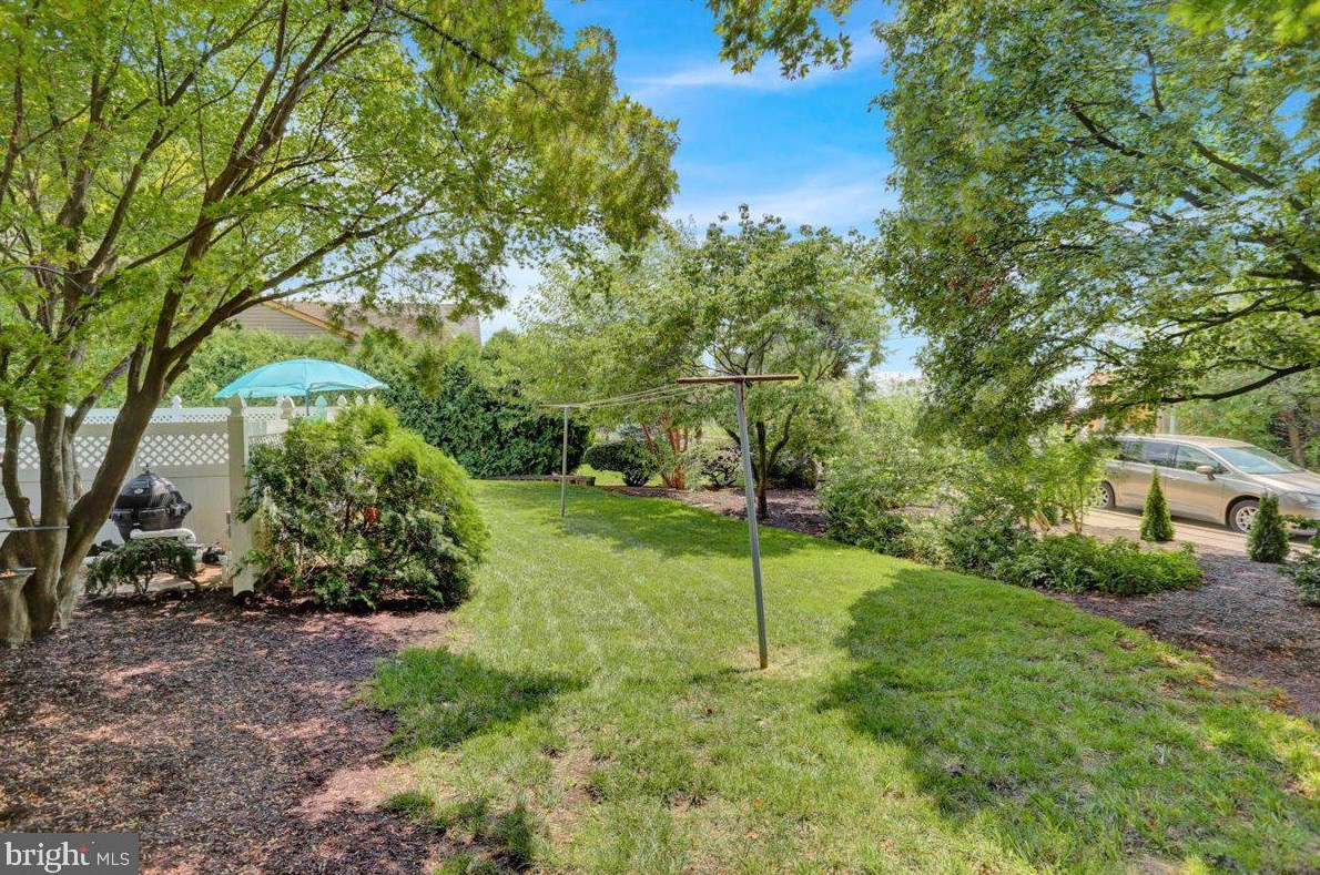 504 Elizabeth Ave, Reading PA  19605-2542 exterior