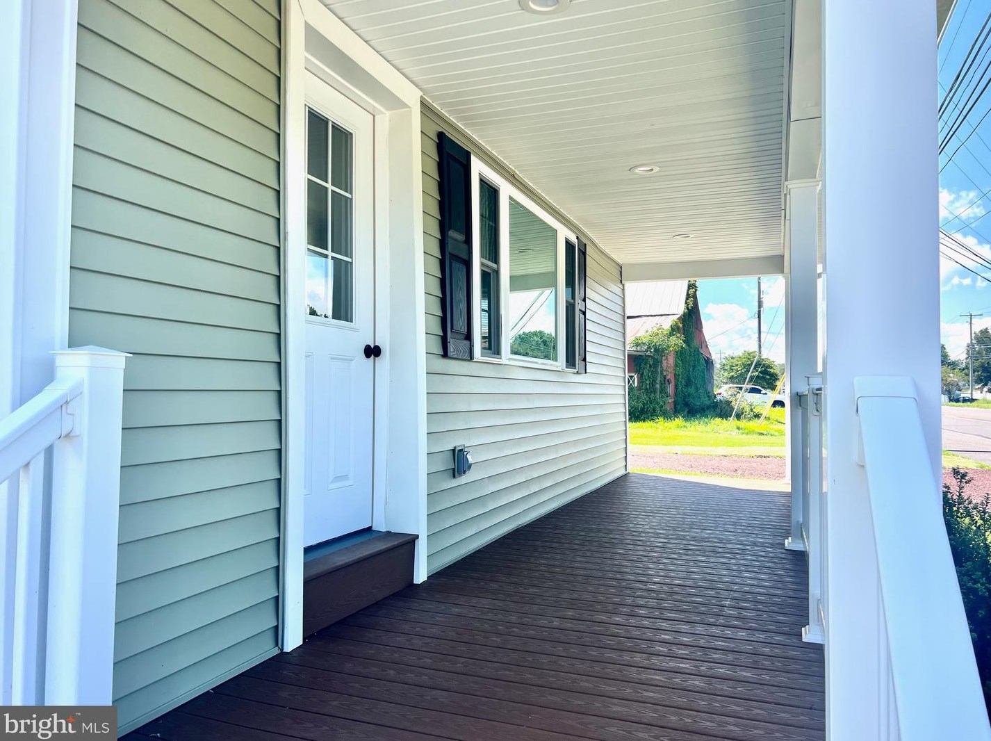 678 W Penn Ave, Robesonia, PA 19551