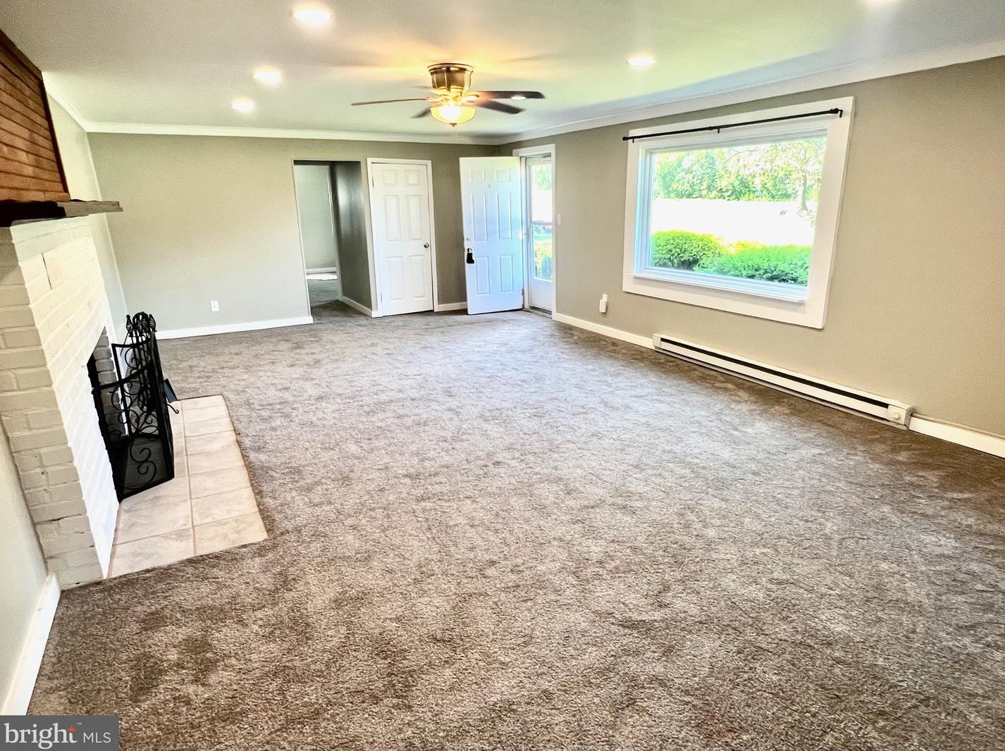 670 Penn Ave, Robesonia, PA 19551-9522