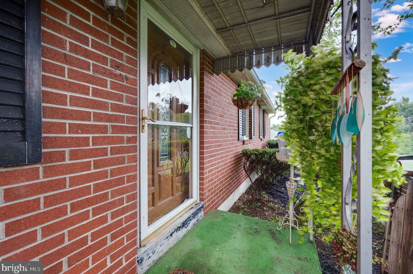1545 Philadelphia Ave, Spangsville, PA 19512-7703