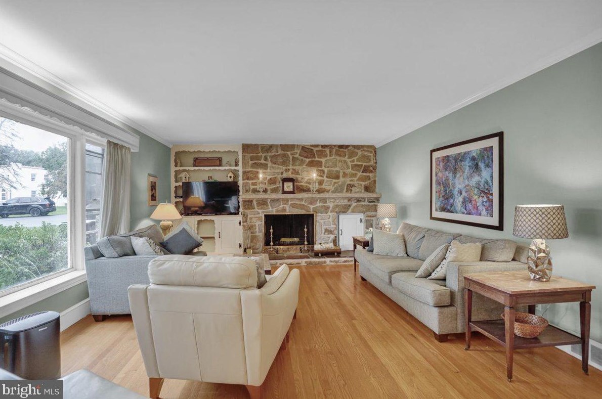 5500 Fairway Dr, Reading, PA 19606-3659