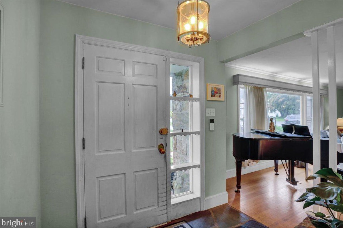 5500 Fairway Dr, Reading PA  19606-3659 exterior