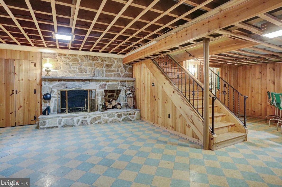 5500 Fairway Dr, Reading PA  19606-3659 exterior