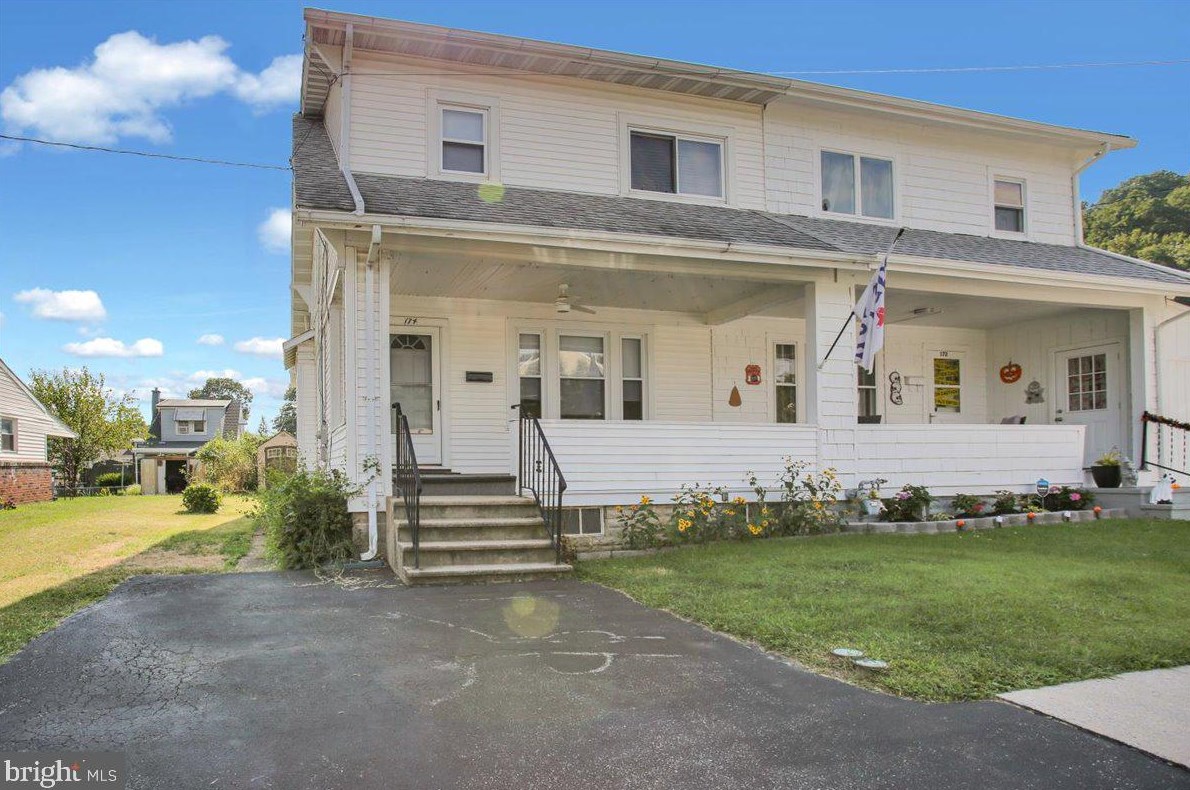 174 Taft Ave, Reading, PA 19606-1039