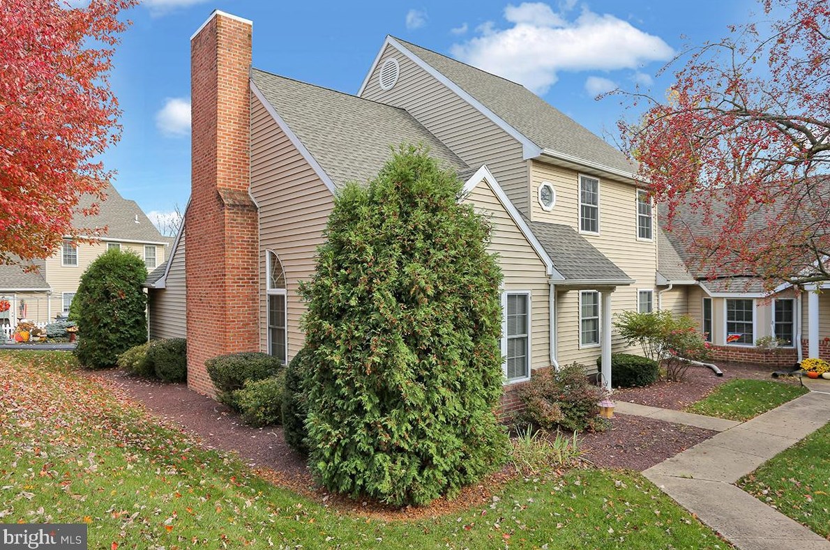 191 Heather Ln, Reading, PA 19610-1180