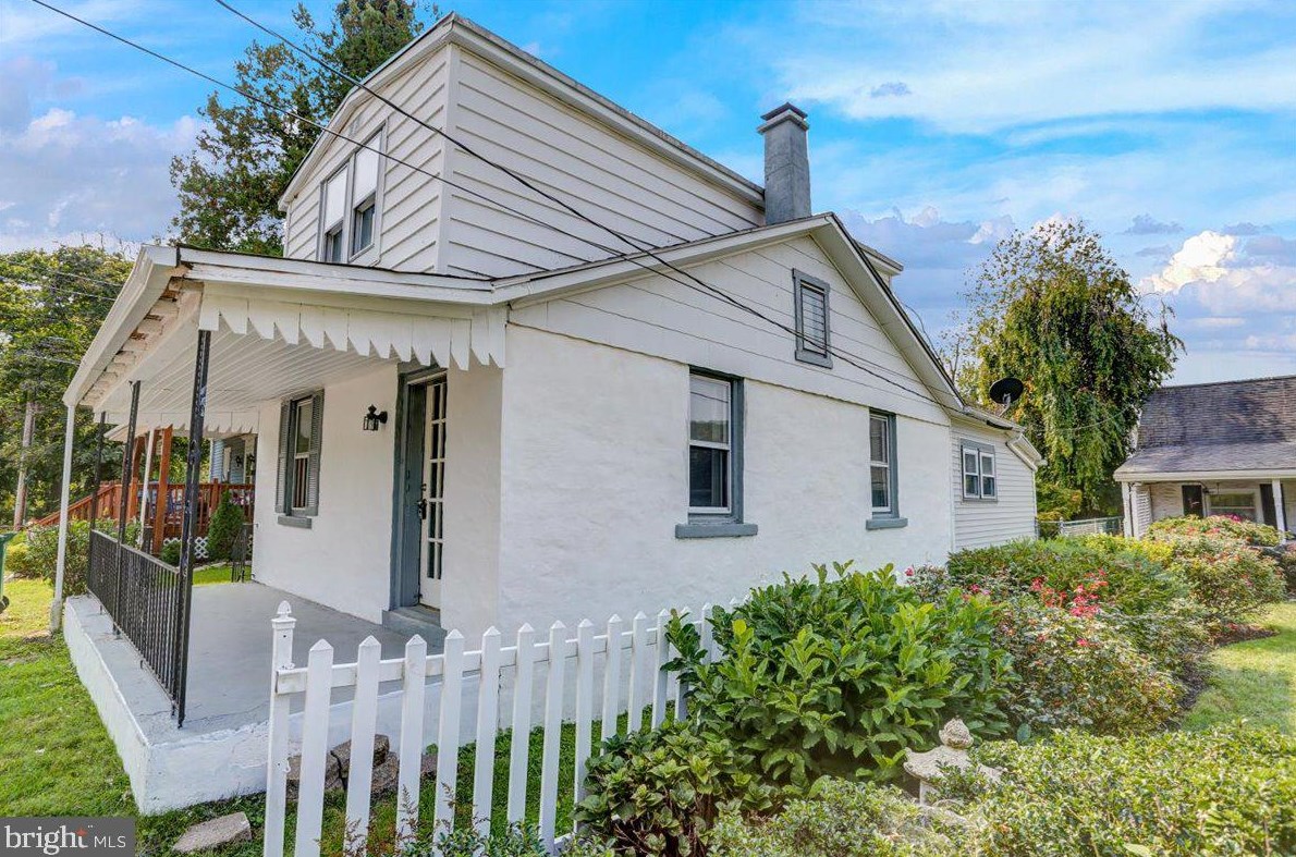 230 Taft Ave, Reading, PA 19606-1041