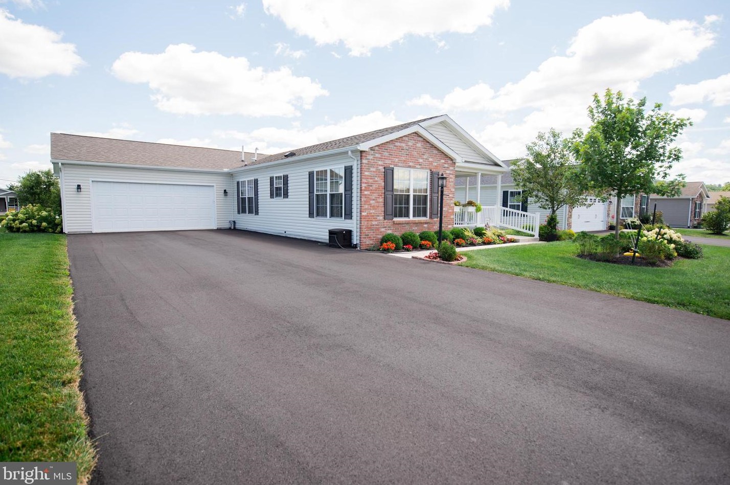 47 Cormorant Dr, Bechtelsville, PA 19505-9069