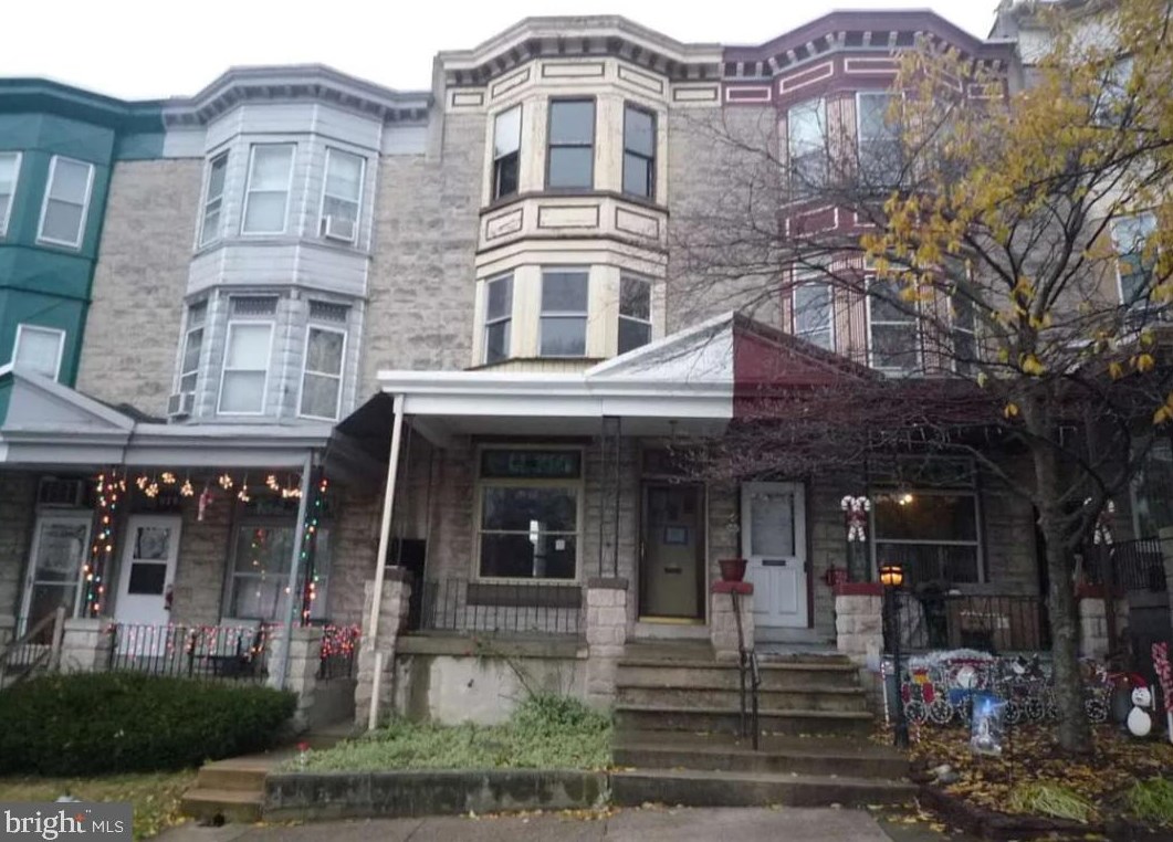 922 2nd St, Reading, PA 19601-2102