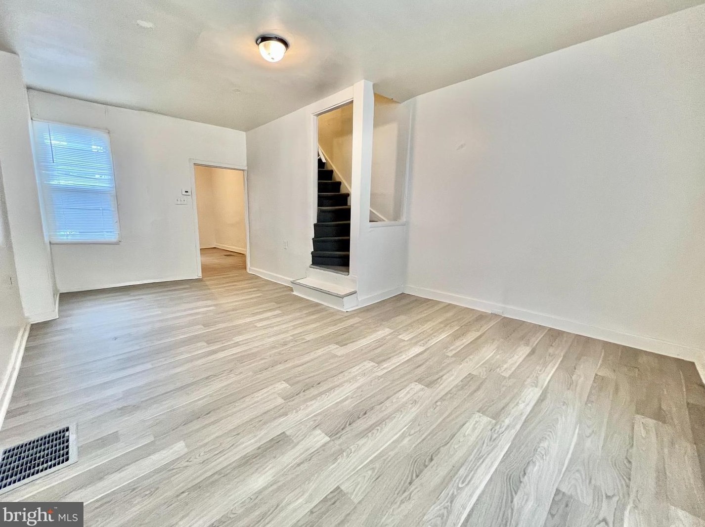 620 Maple St, Reading PA 19602-2561 exterior