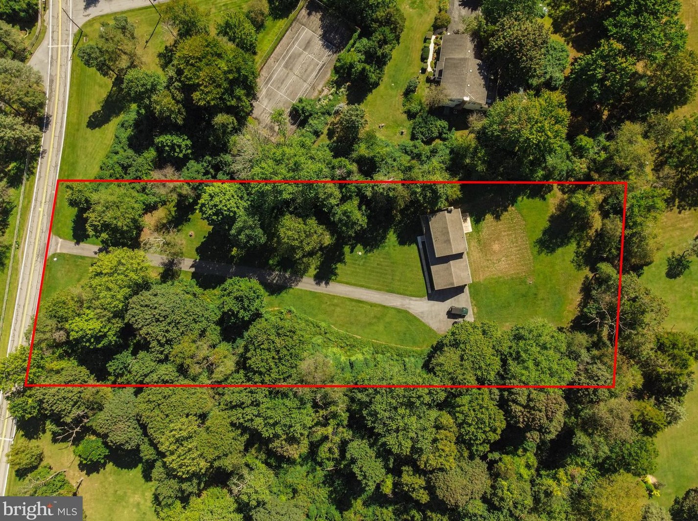 276 Hampshire Rd, Reading PA  19608-9106 exterior