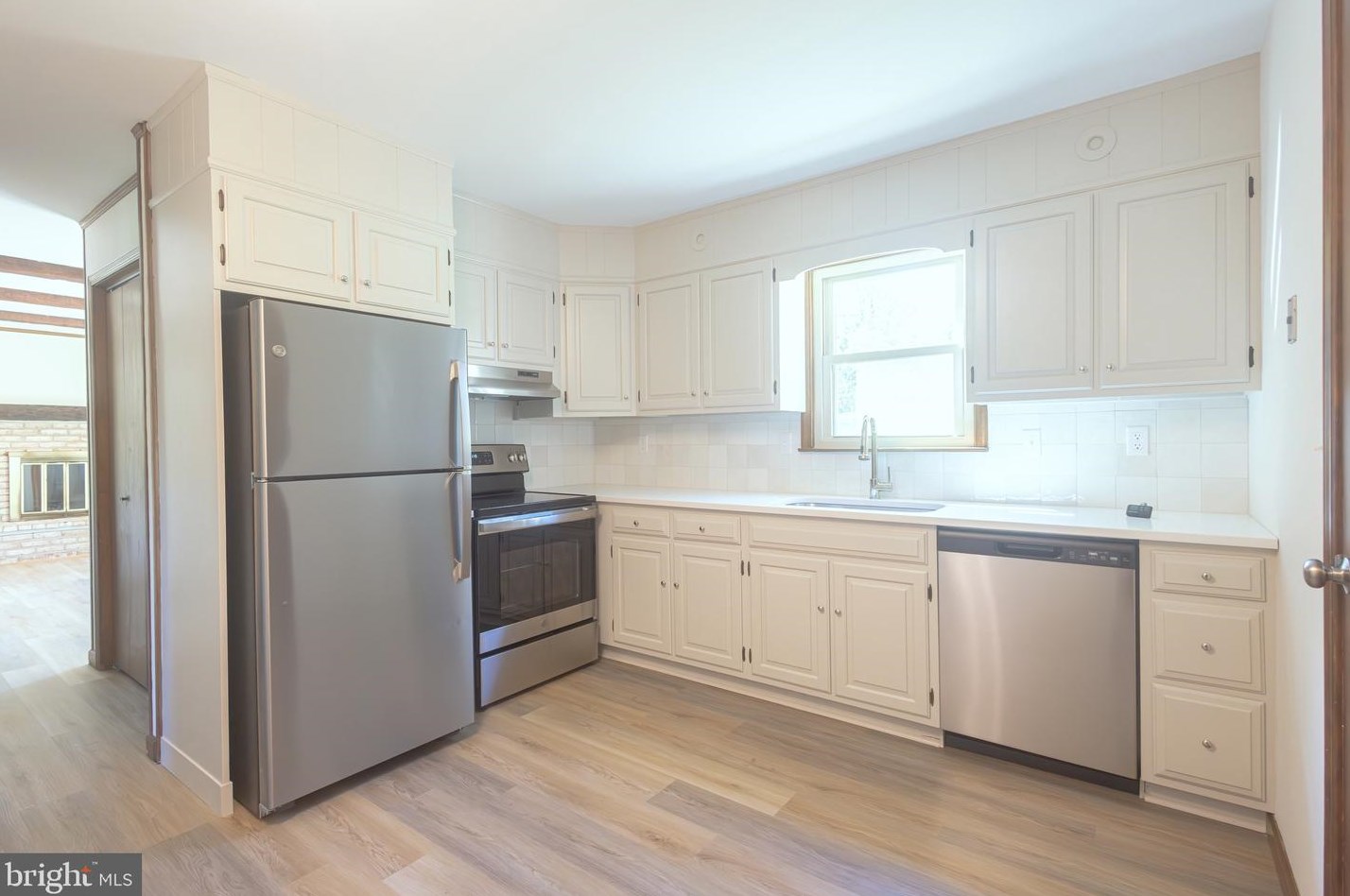 276 Hampshire Rd, Reading PA  19608-9106 exterior