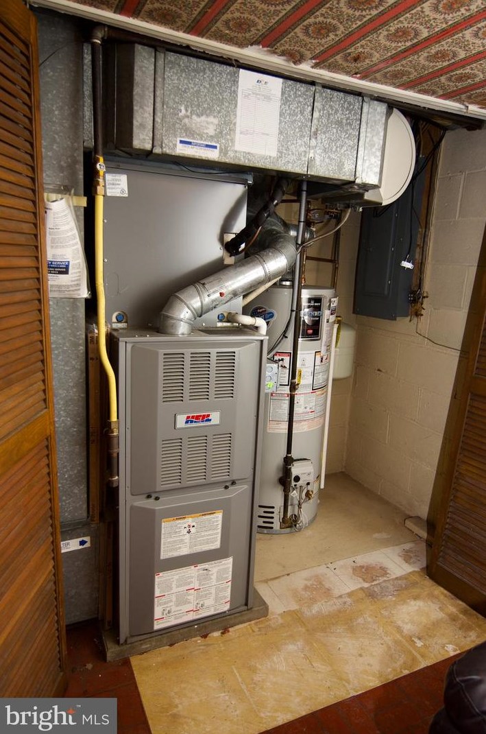 62 Wood Cir, Reading PA  19607-3311 exterior