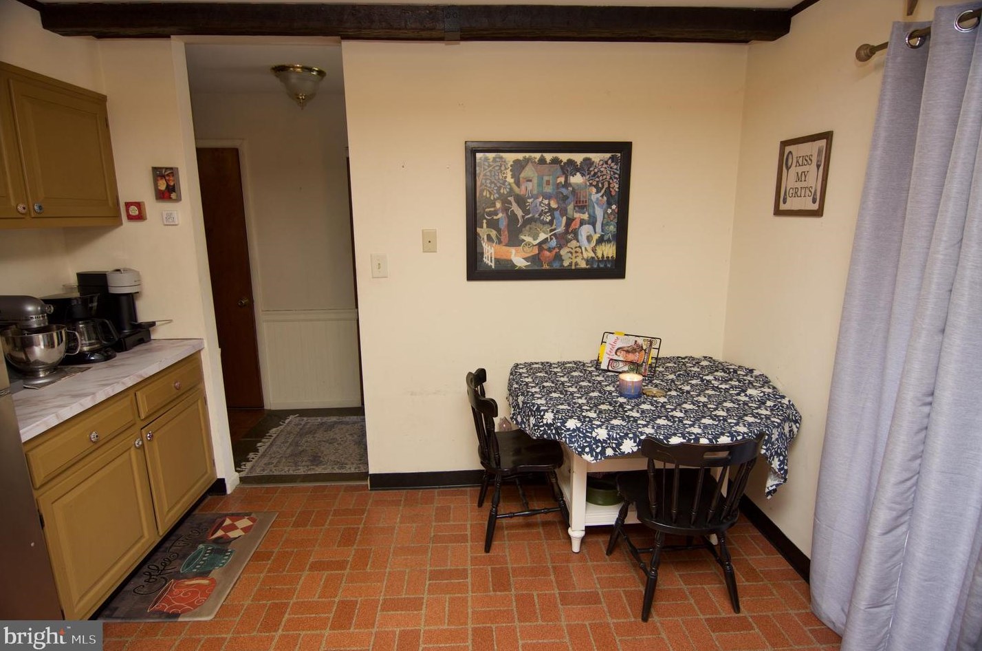 62 Wood Cir, Reading PA  19607-3311 exterior