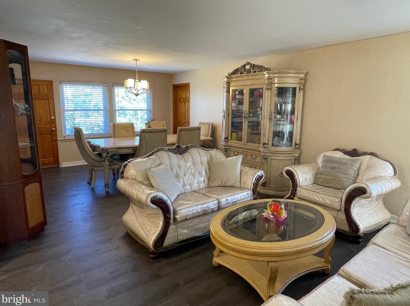 19 Spring Crest Blvd, Reading, PA 19608-1231