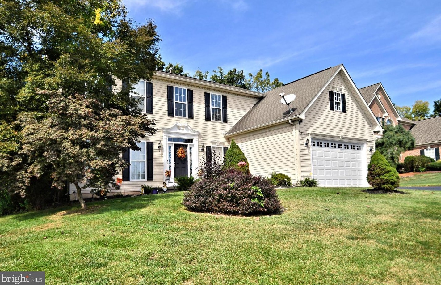 809 Bramblewood Dr, Douglassville, PA 19518-1257