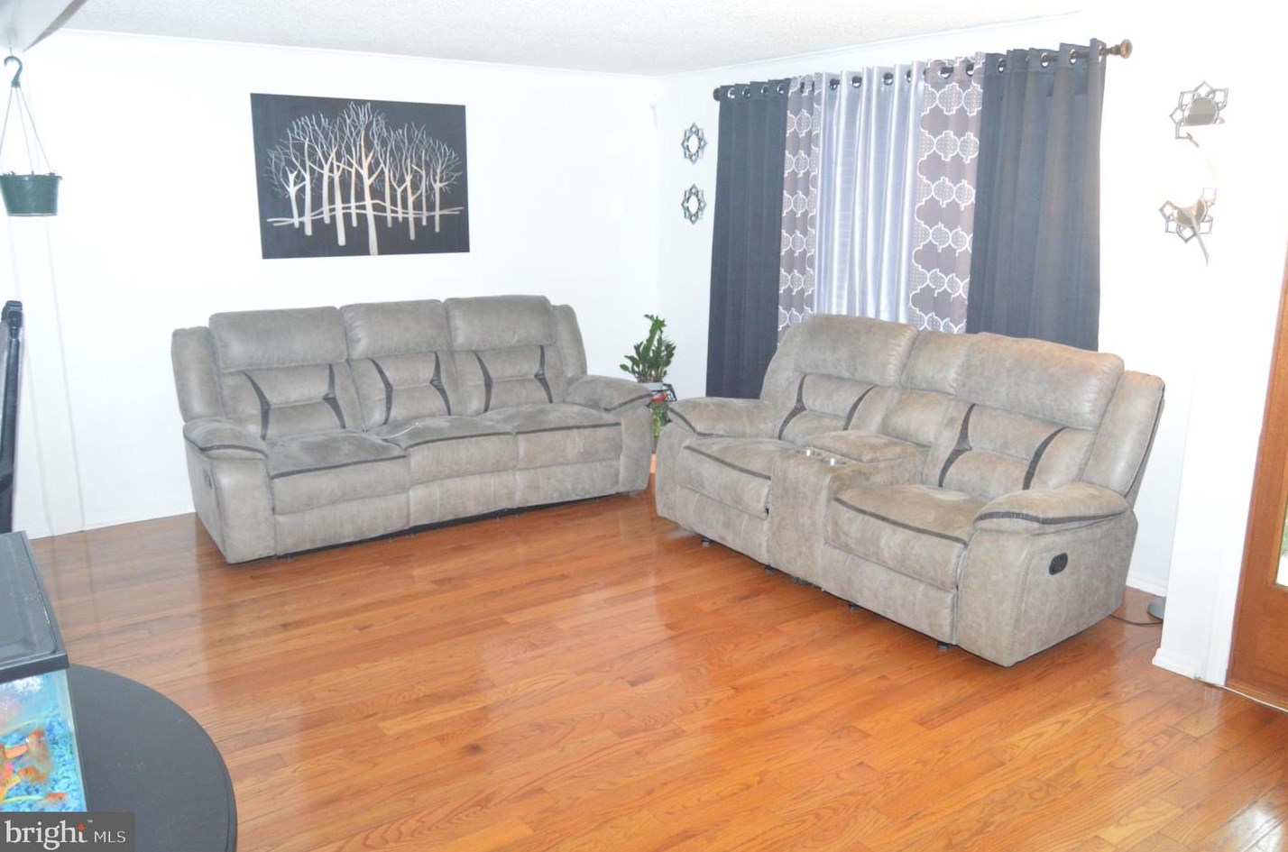 3513 Willow Grove Ave, Reading, PA 19605-1619