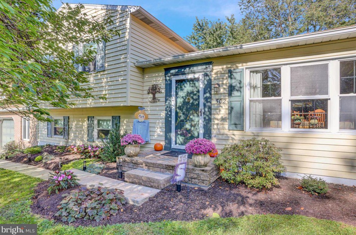 502 37th St, Reading, PA 19606-3000